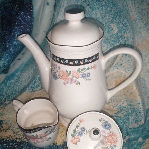 3 EXCEPTIONAL ELIZABETH GRAY COFFEE SET PIECES VINTAGE